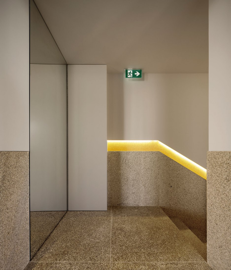 Prédio Foz por As Arquitecto. Fotografía por Ivo Tavares Studio.