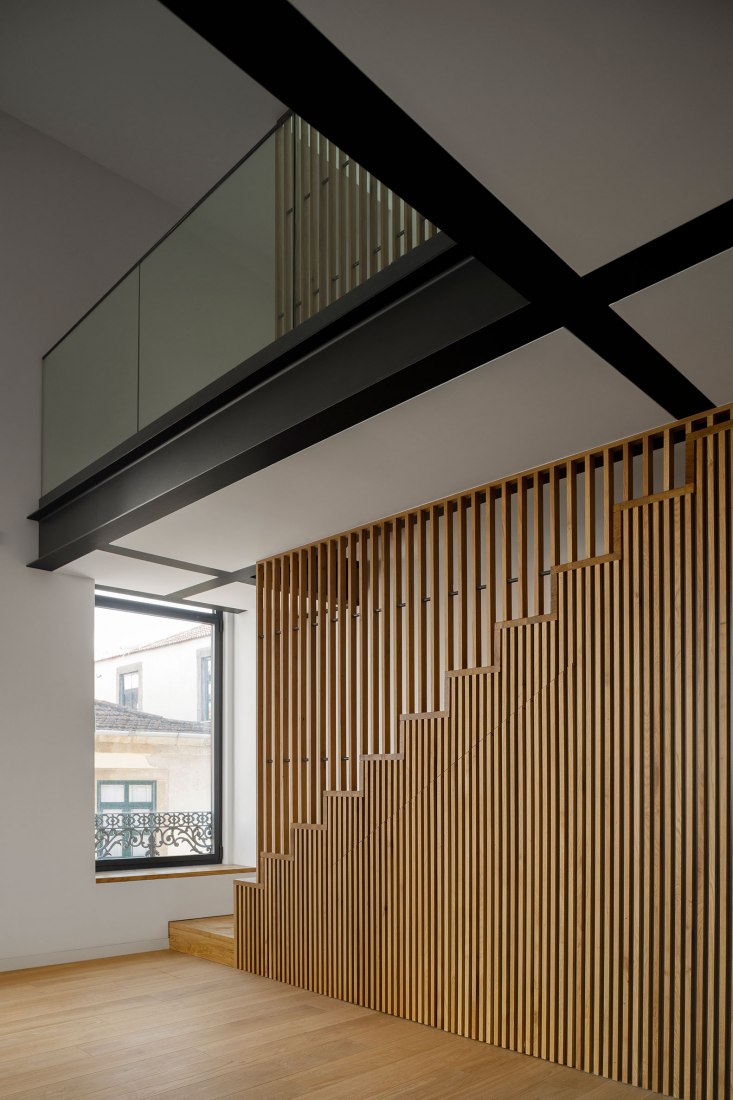 Prédio Foz por As Arquitecto. Fotografía por Ivo Tavares Studio.
