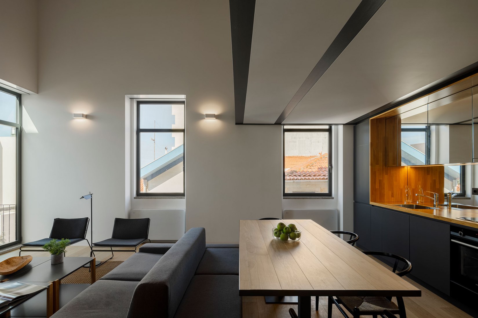 Prédio Foz por As Arquitecto. Fotografía por Ivo Tavares Studio.