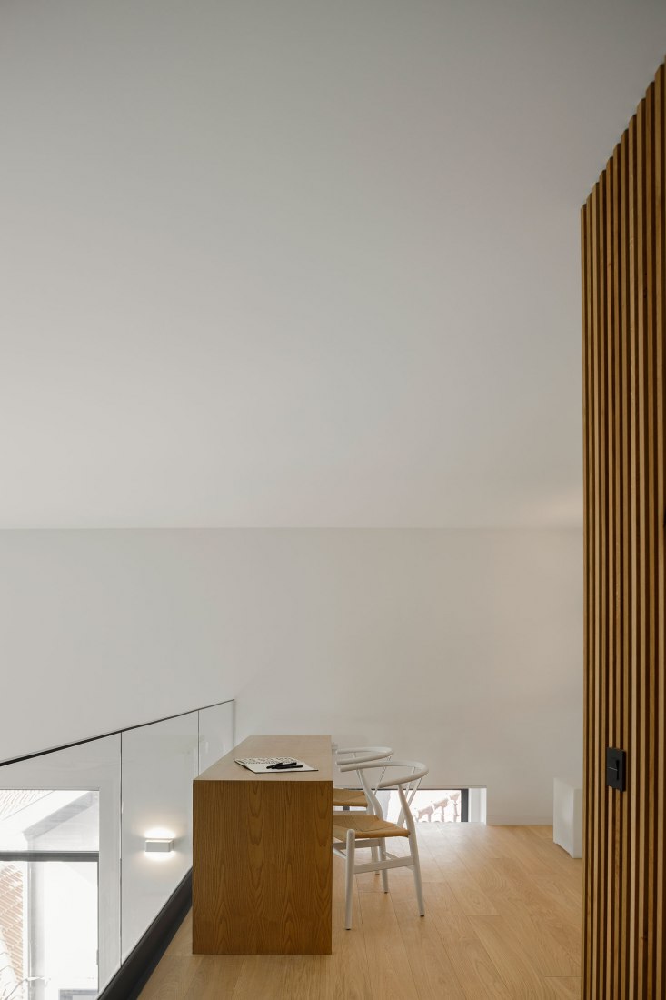 Prédio Foz por As Arquitecto. Fotografía por Ivo Tavares Studio.