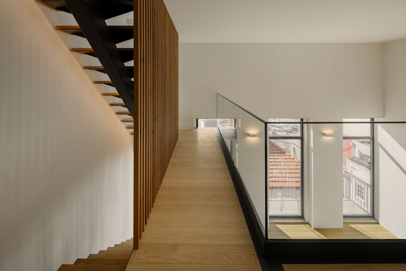 Prédio Foz por As Arquitecto. Fotografía por Ivo Tavares Studio.