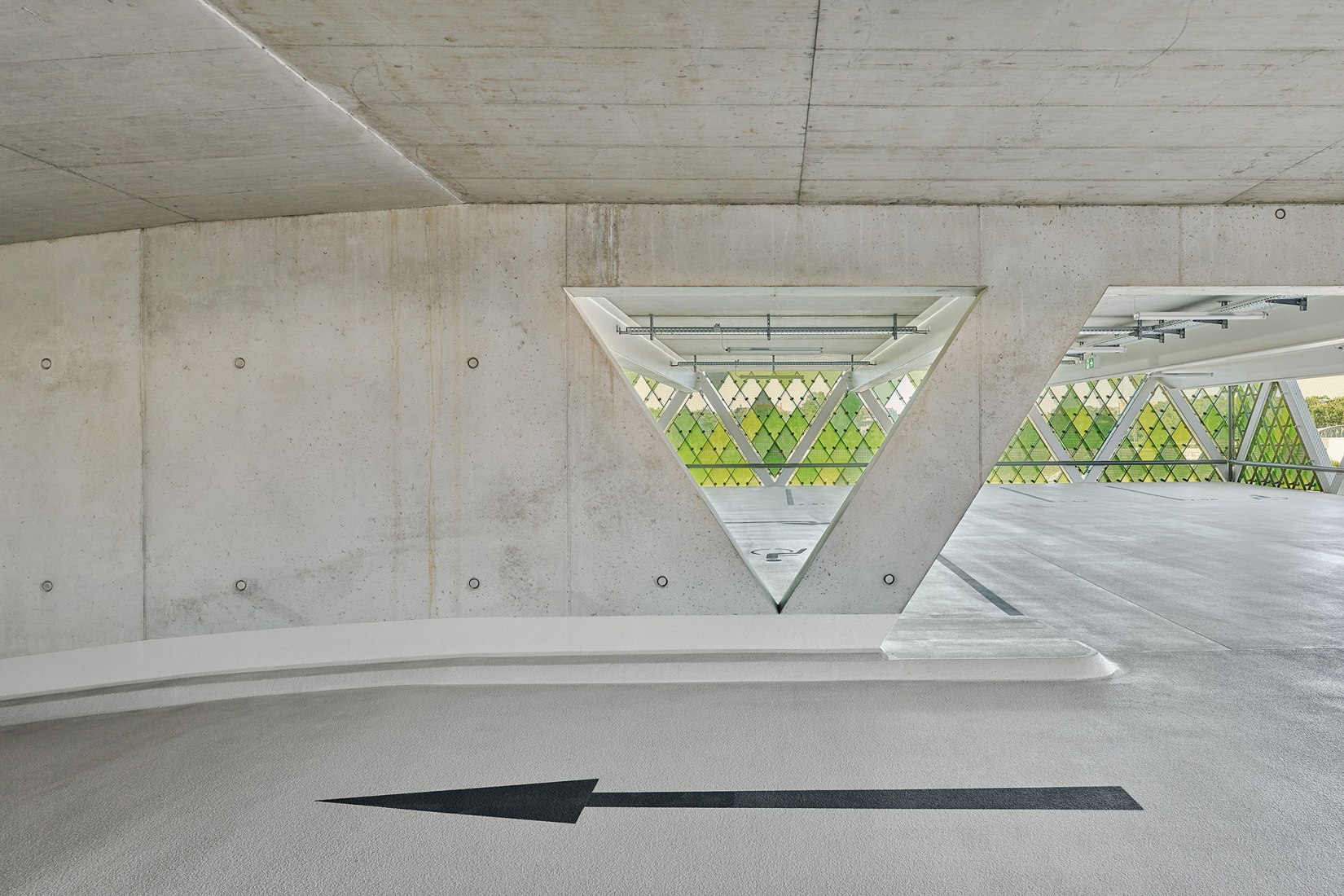 Aparcamiento energético por asp Architekten. Fotografía por Zooey Braun Fotografie.