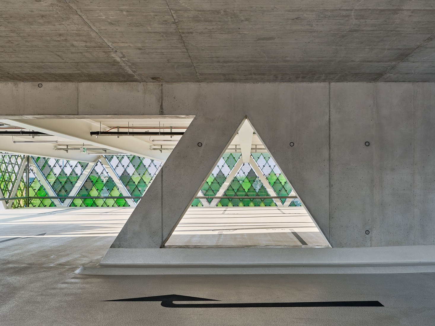 Aparcamiento energético por asp Architekten. Fotografía por Zooey Braun Fotografie.