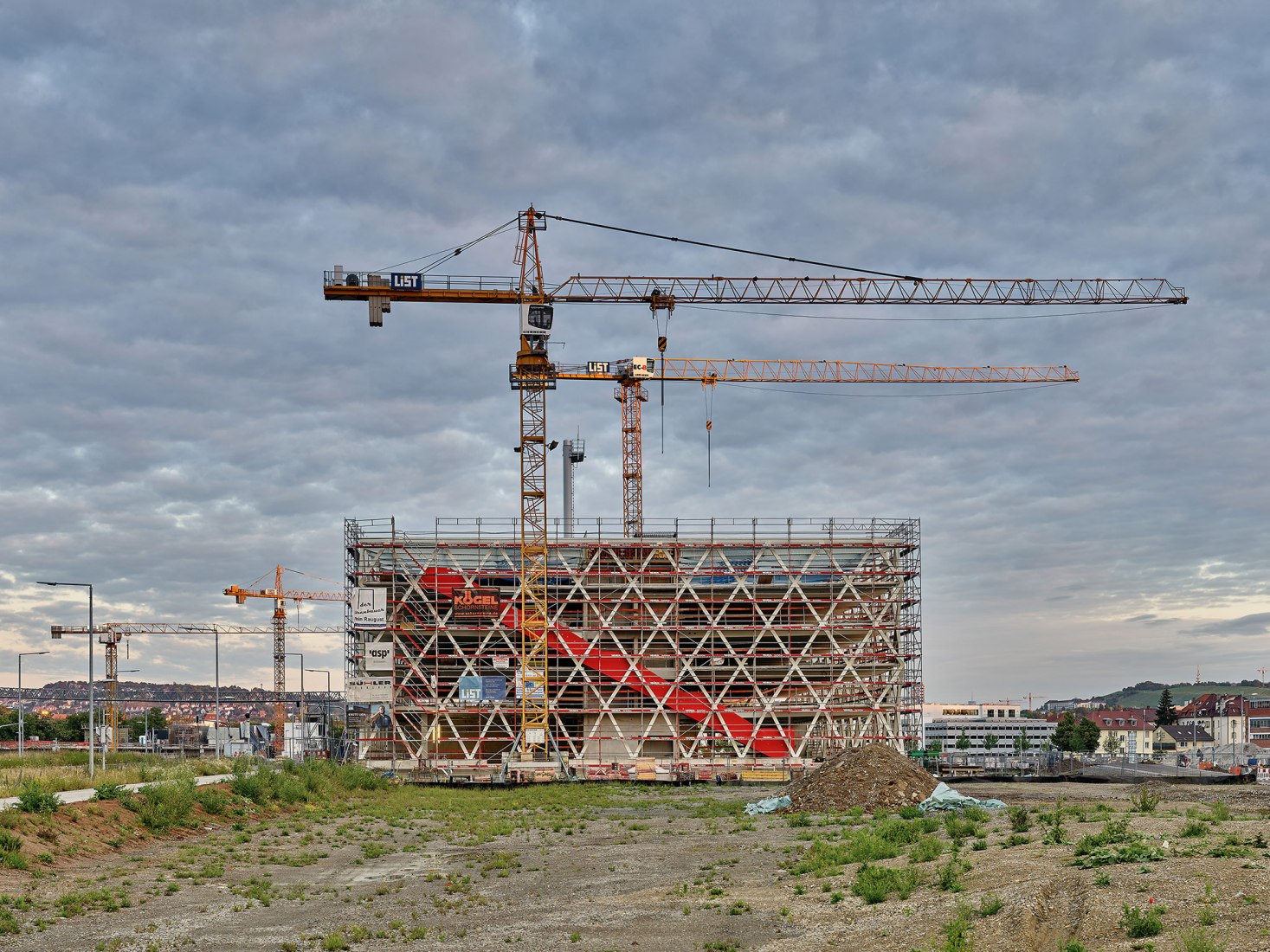 Aparcamiento energético por asp Architekten. Fotografía por Zooey Braun Fotografie.