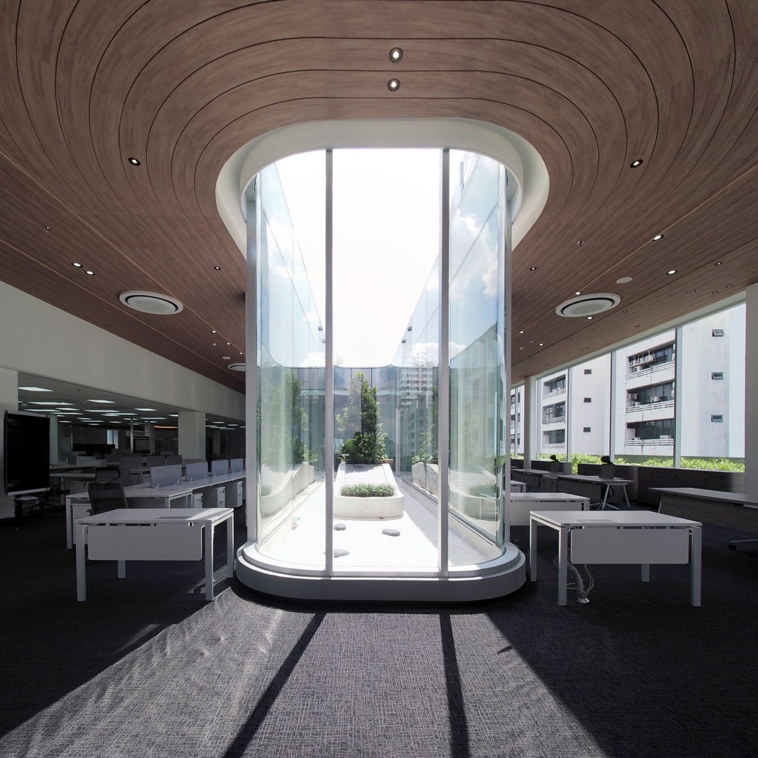 Toyota Thailand Marketing Complex by ASWA. Photograph by Phuttipan Aswakool.
