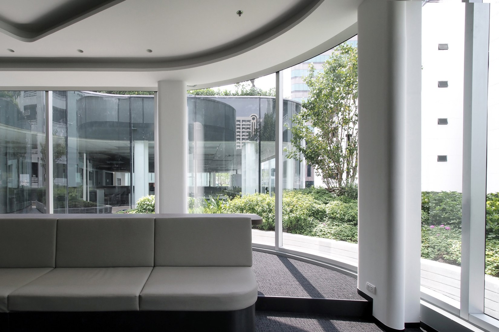 Toyota Thailand Marketing Complex by ASWA. Photograph by Phuttipan Aswakool.