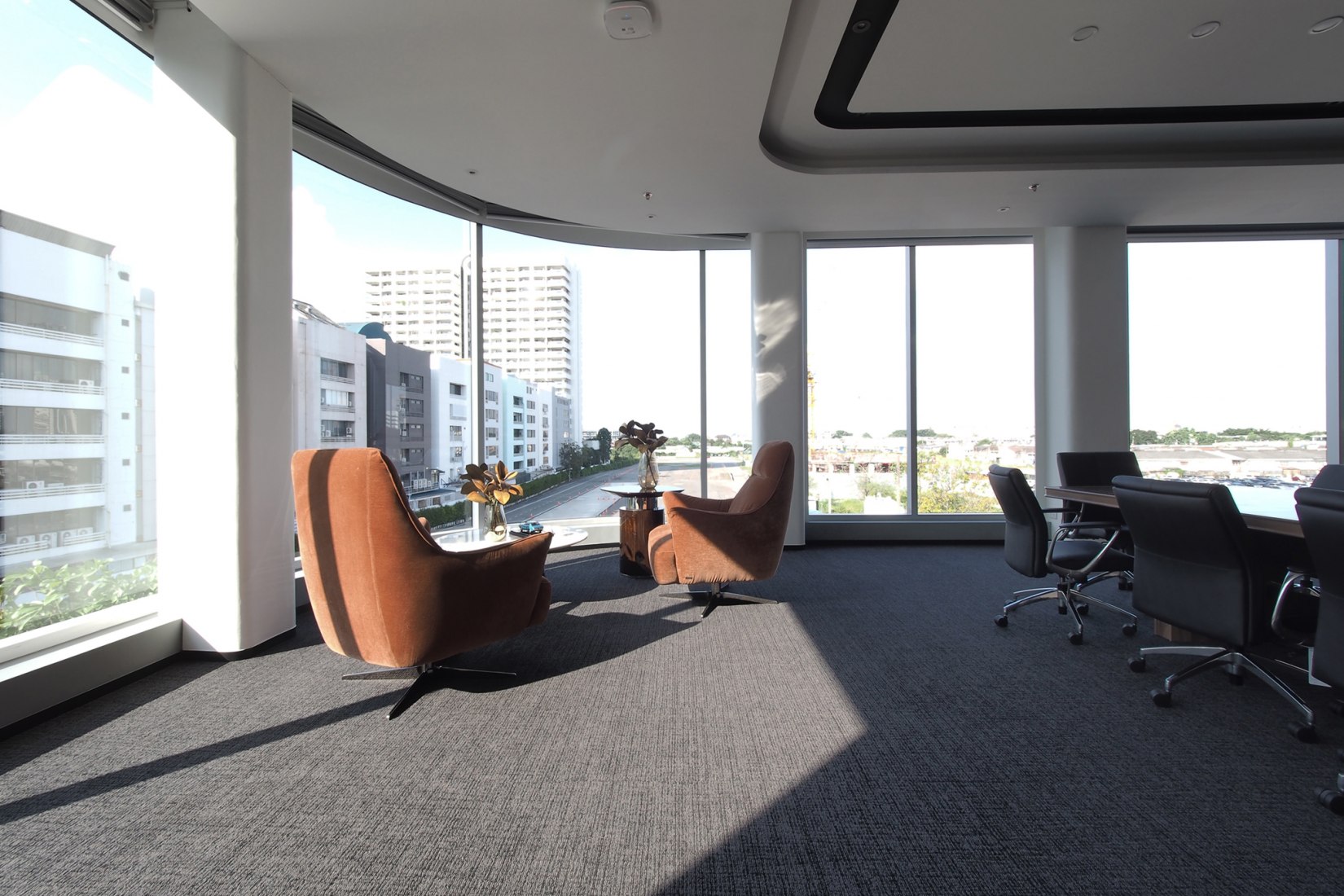 Toyota Thailand Marketing Complex by ASWA. Photograph by Phuttipan Aswakool.