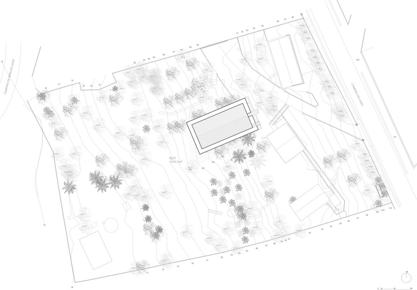 Site plan. Library house in the vinhedo forest by Atelier Branco.