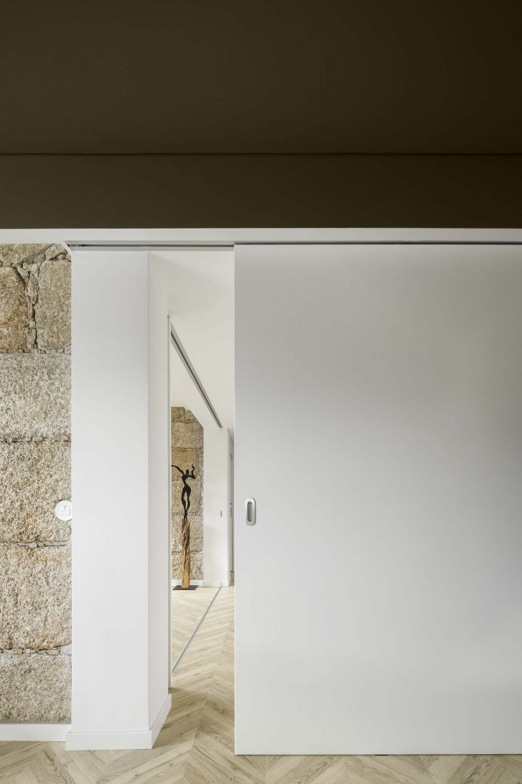 InStone by Atelier DRK. Photograph by Ivo Tavares Studio