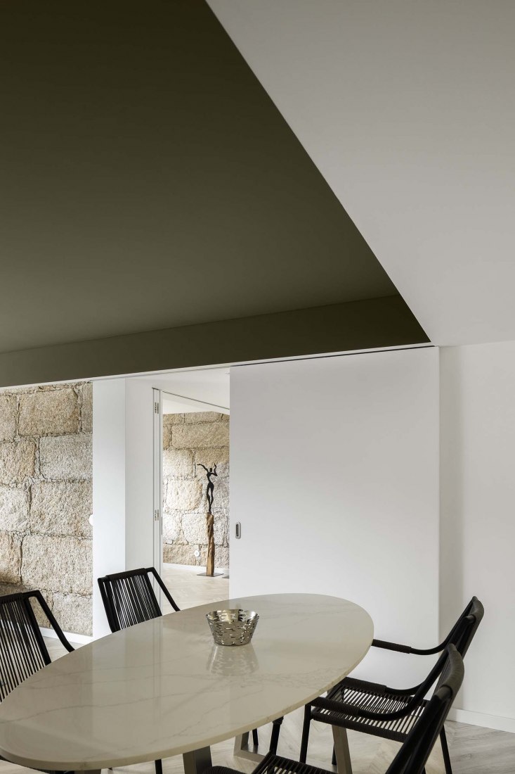 InStone by Atelier DRK. Photograph by Ivo Tavares Studio