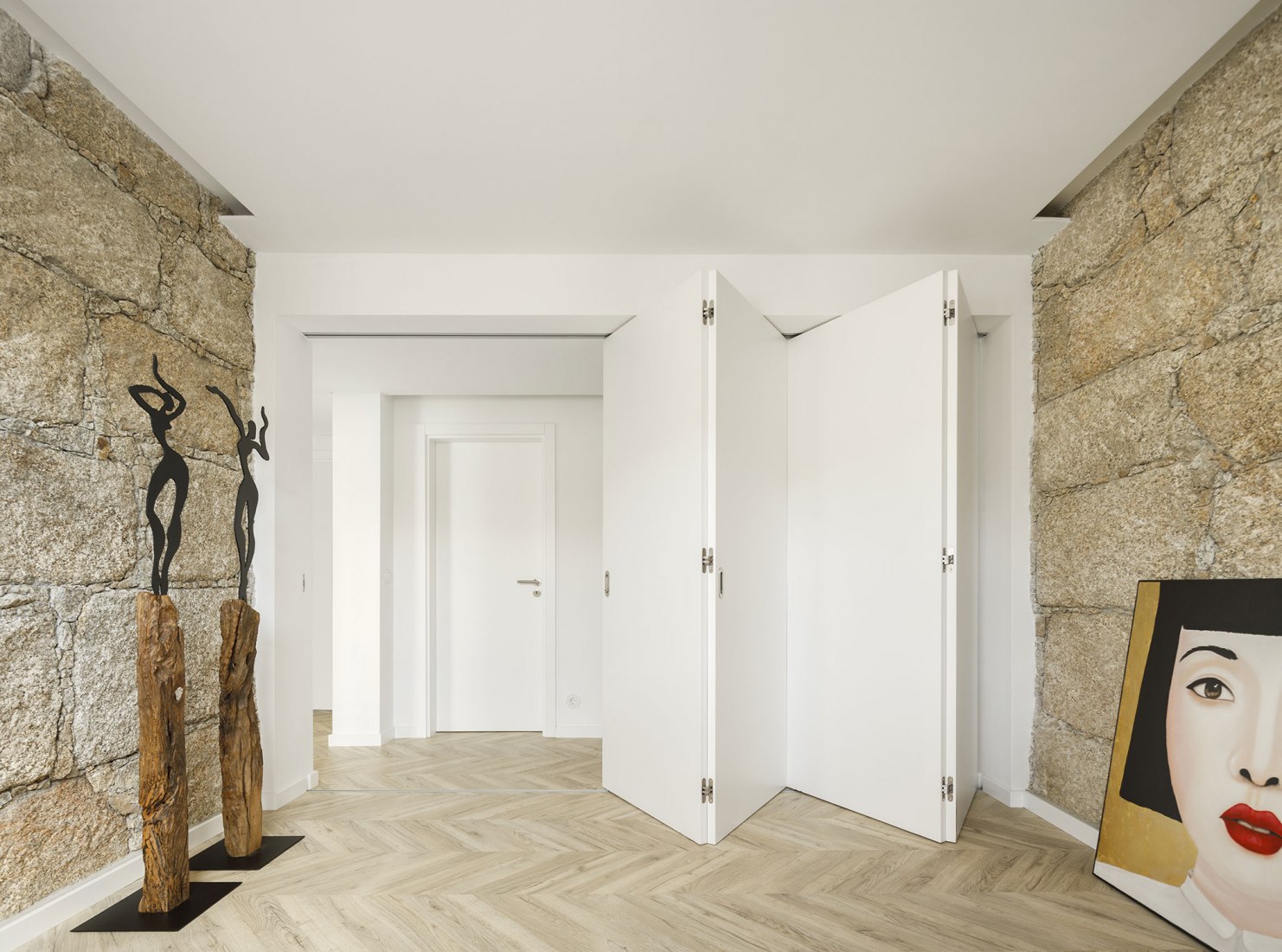 InStone by Atelier DRK. Photograph by Ivo Tavares Studio