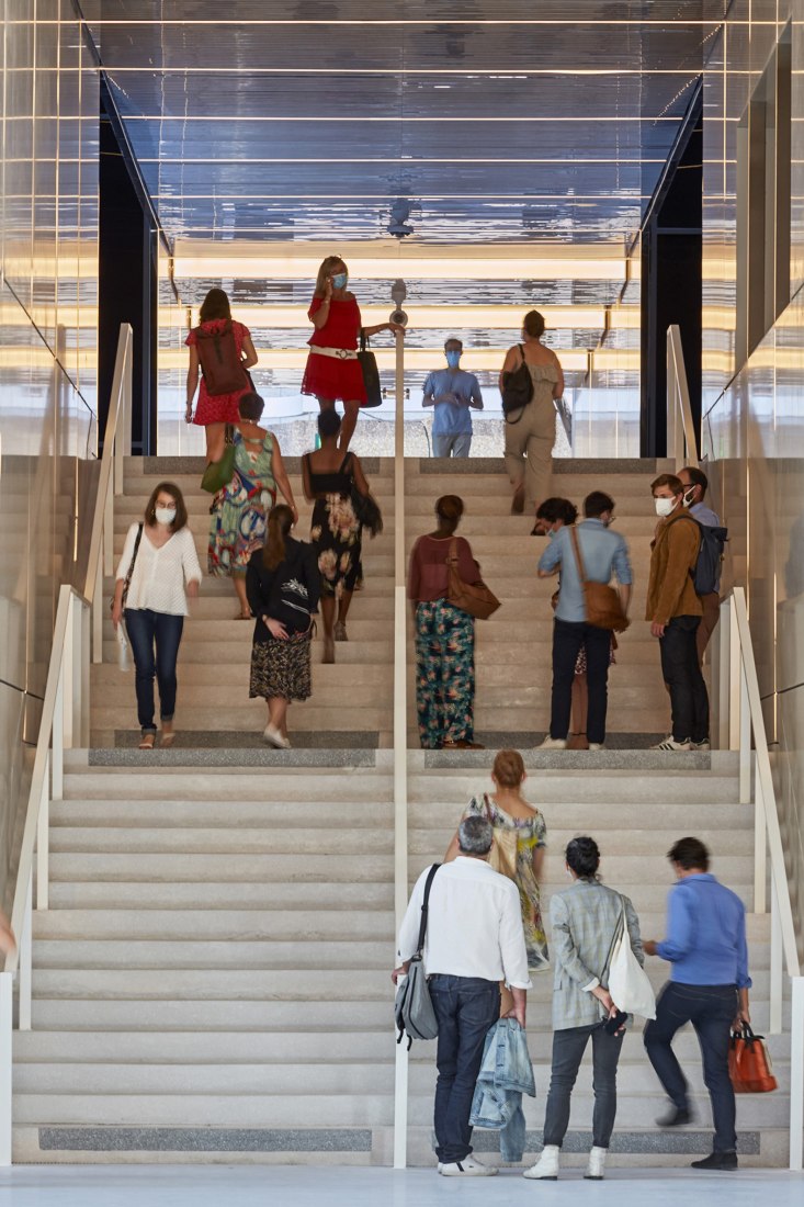Restructuring of the Vieux Pont de Sèvres public passageways and climbing complex by Atelier du Pont. Photograph by Frédéric Delangle.