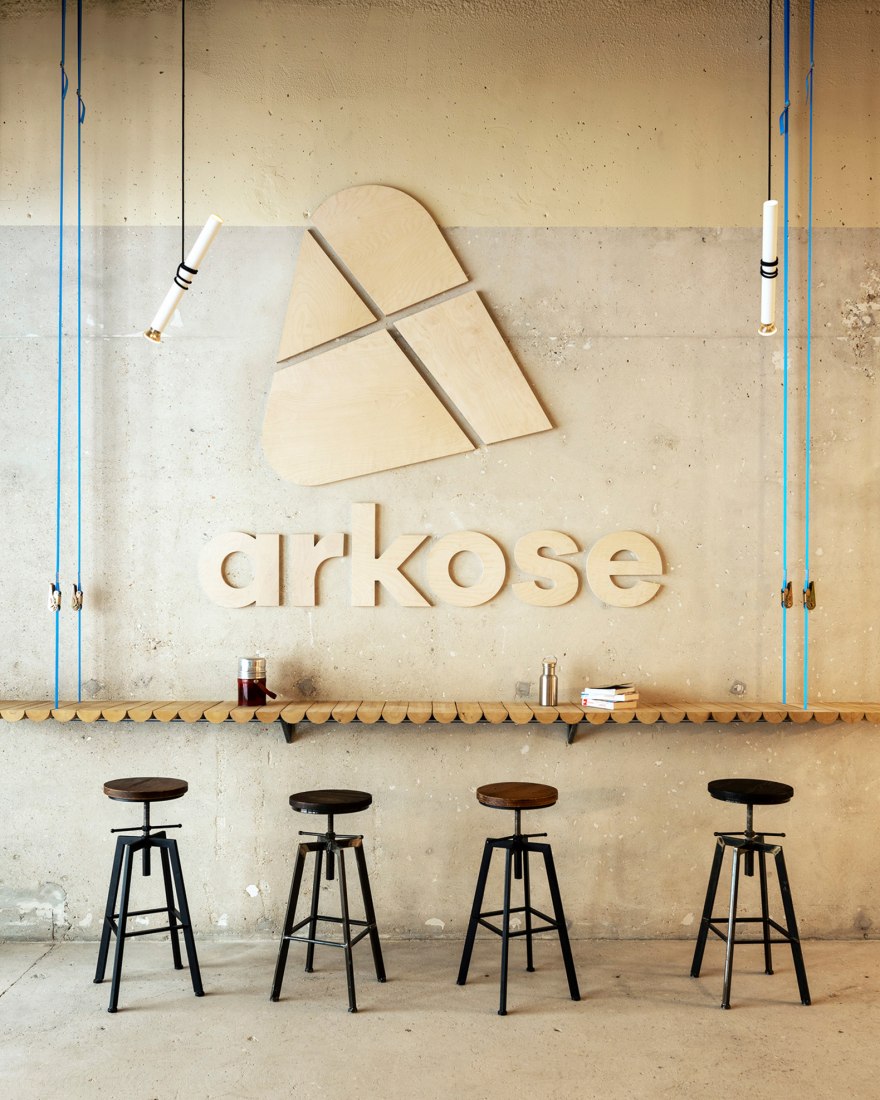 Restructuring of the Vieux Pont de Sèvres public passageways and climbing complex by Atelier du Pont. Photograph by Vincent Leroux.