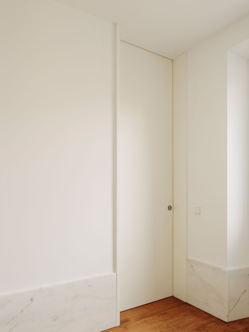 João Soares - penthouse renovation by Atelier José Andrade Rocha. Photograph by Hugo Santos Silva.
