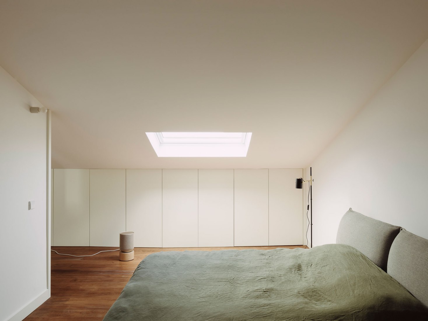 João Soares - penthouse renovation by Atelier José Andrade Rocha. Photograph by Hugo Santos Silva.