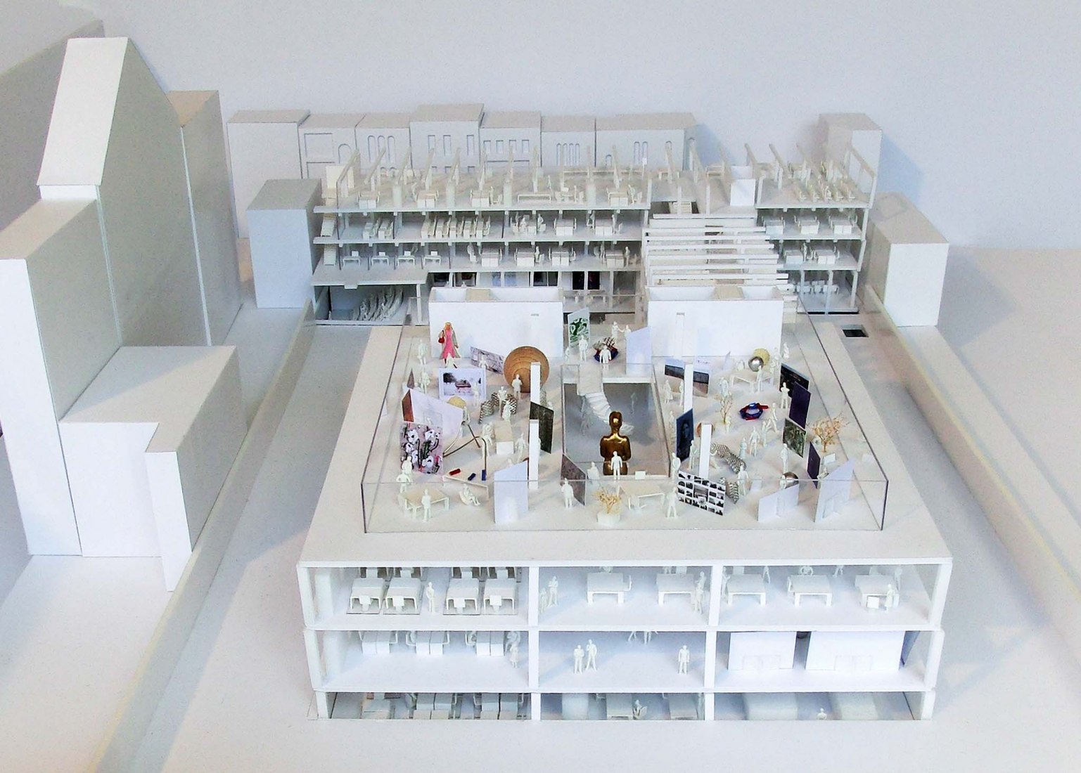 Maqueta. Transformación y ampliación de la Escuela de Artes Sint Lucas por Atelier Kempe Thill.