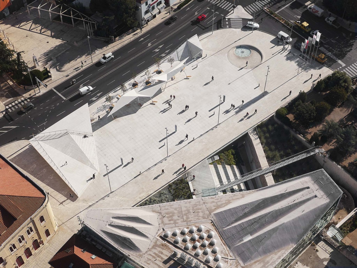 Poljana Square by Atelier Minerva + Institute for Architecure, Faculty of Architecture, University of Zagreb. Photograph by Ervin Husedžinović