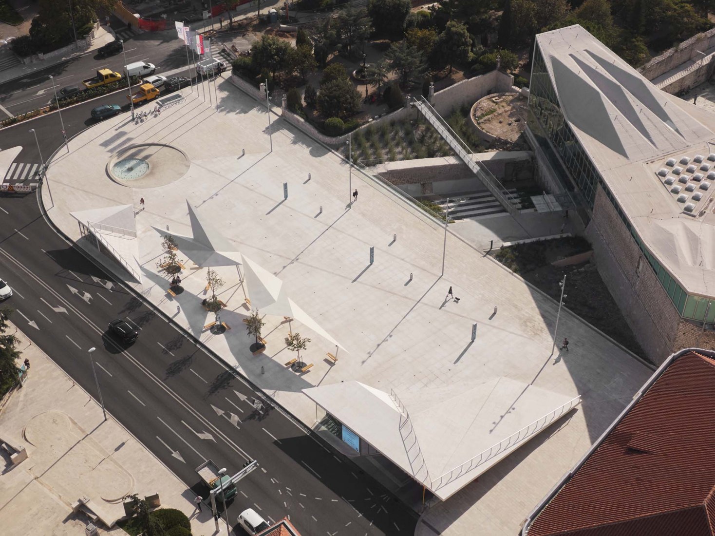 Poljana Square by Atelier Minerva + Institute for Architecure, Faculty of Architecture, University of Zagreb. Photograph by Ervin Husedžinović