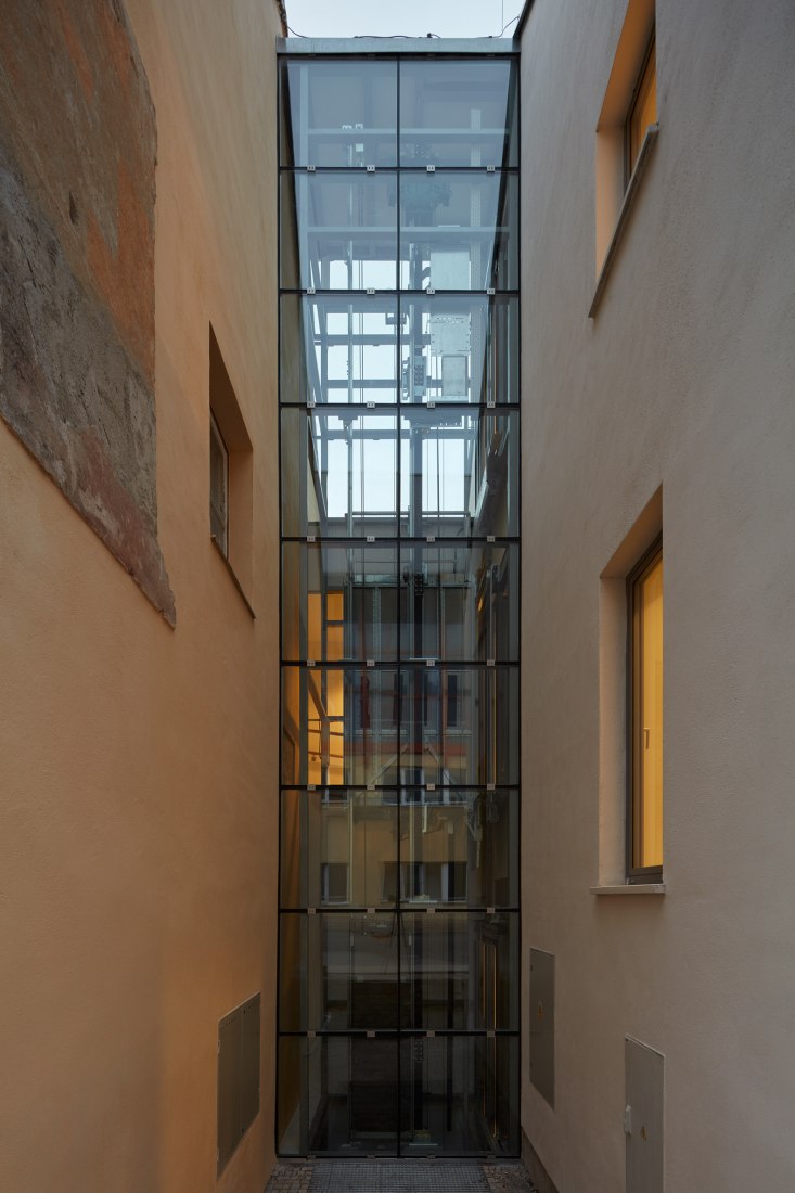 Extension of the Catholic Gymnasium in Třebíč by Atelier Tišnovka. Photograph by BoysPlayNice