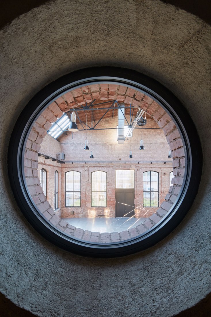 Detalle. Reconversión de la Boiler House por Atelier Hoffman. Fotografía © Jakub Skokan and Martin Tůma / BoysPlayNice