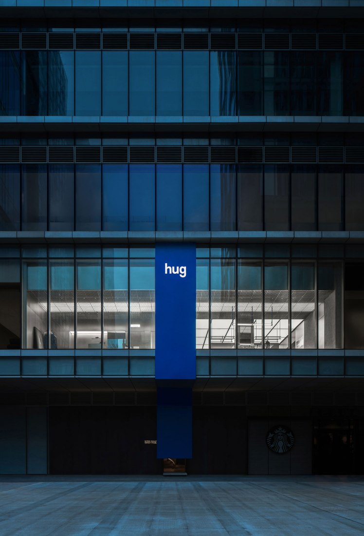 hug x UMA WANG New Concept Store por ATMOSPHERE Architects. Fotografía por Chuan HE.