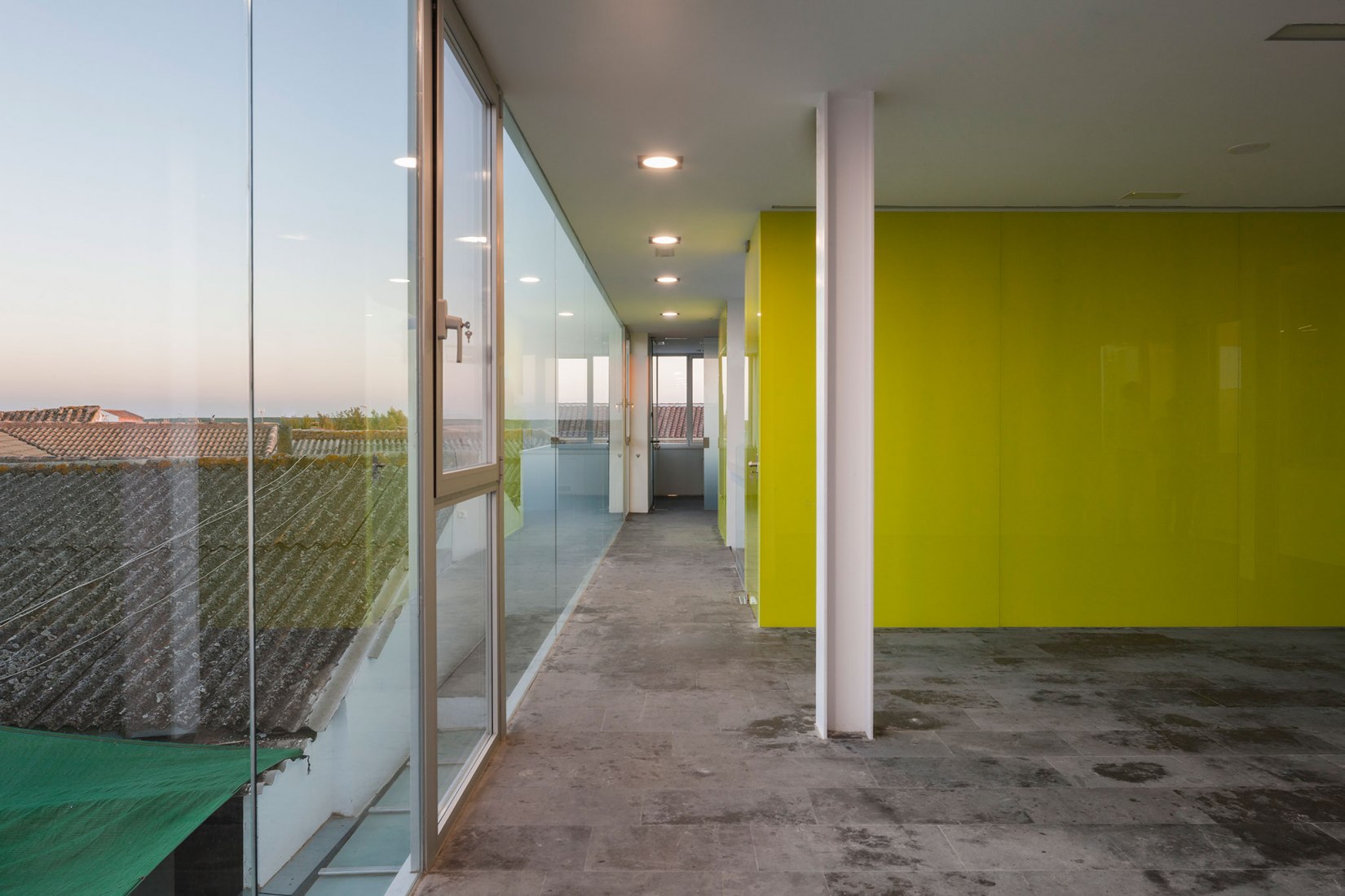 Rehabilitation and Extension of Posadas Town Hall by GALERA ARCHITECTS. Photograph © FERNANDO ALDA