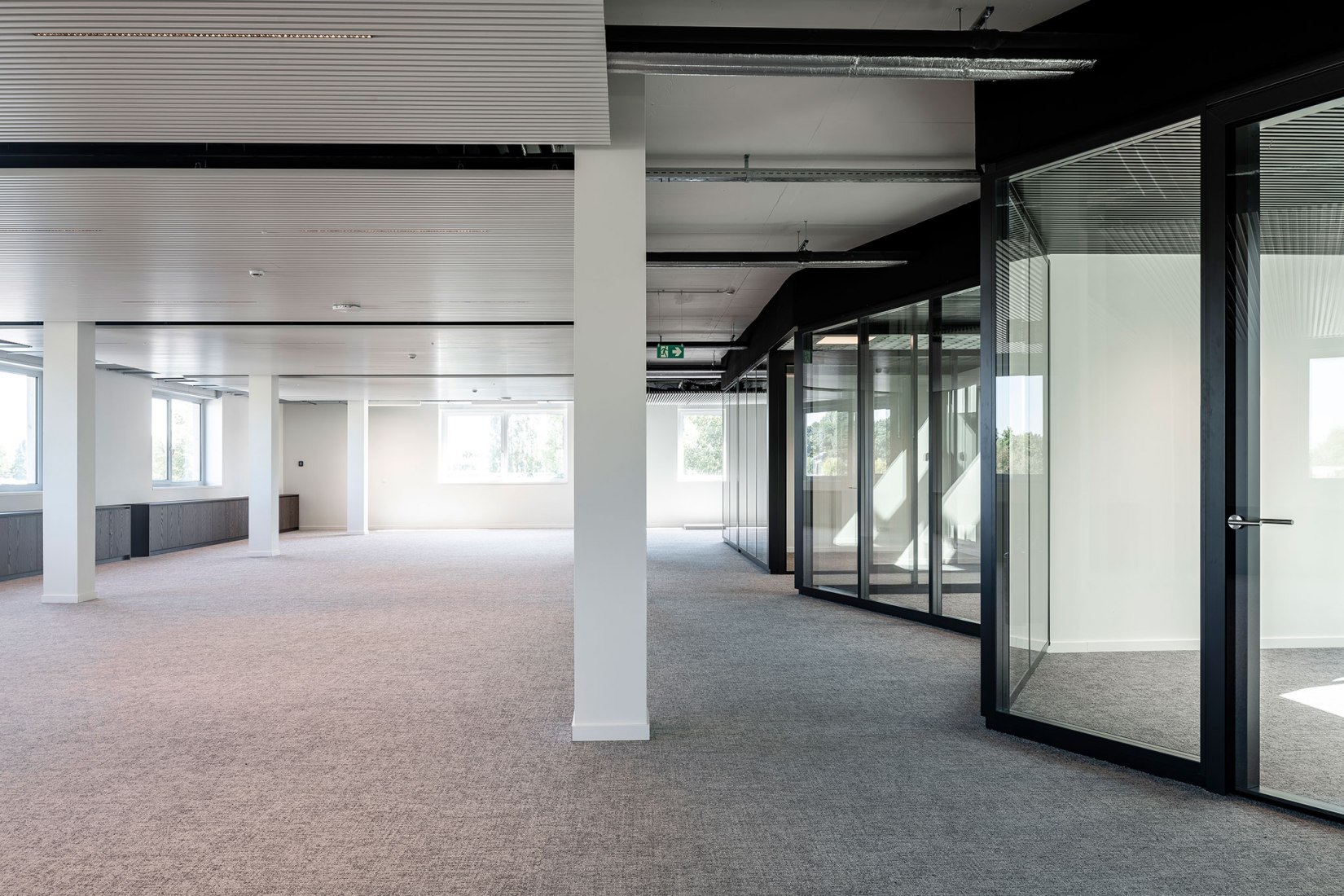 Campus Aquafin por B-architecten. Fotografía por Olmo Peeters.