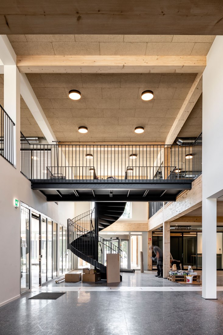 Campus Aquafin por B-architecten. Fotografía por Olmo Peeters.