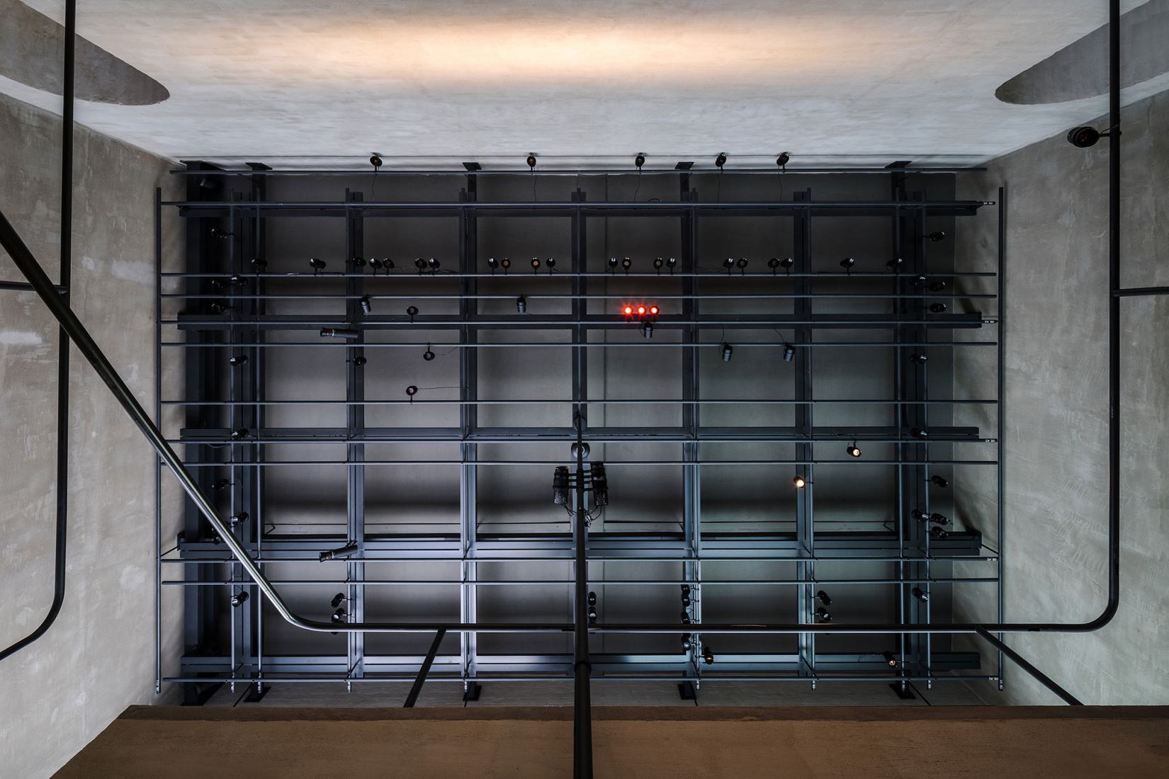 PSLab Berlín por B-bis architecten. Fotografía por Nate Cook.