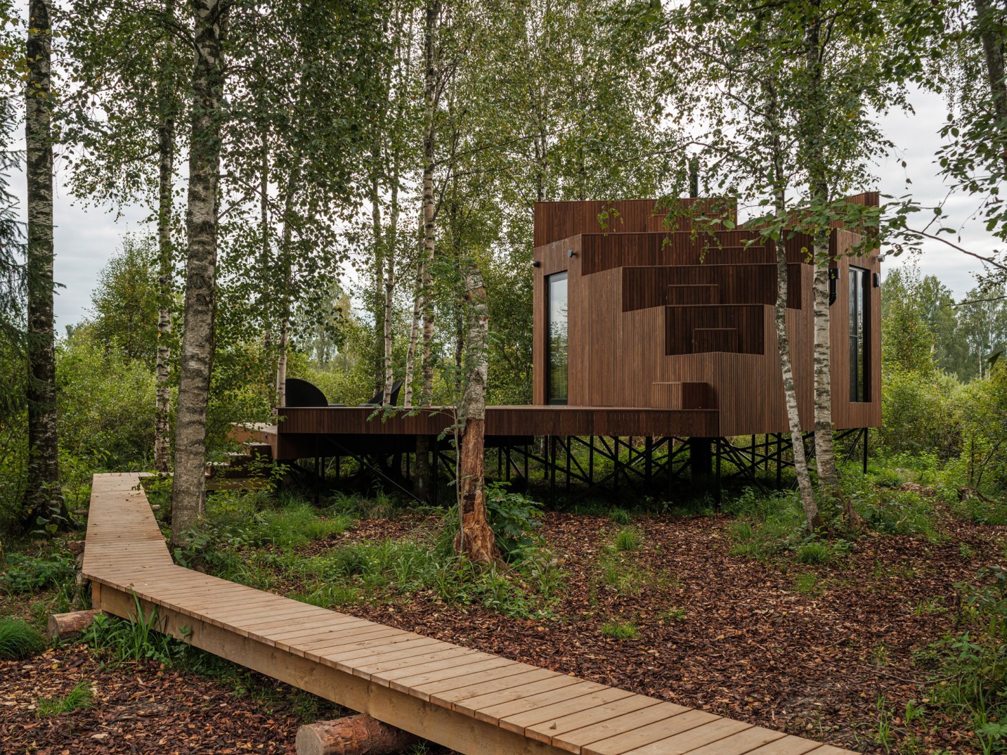 Maidla Nature Resort por b210 architects. Fotografía por Tõnu Tunnel