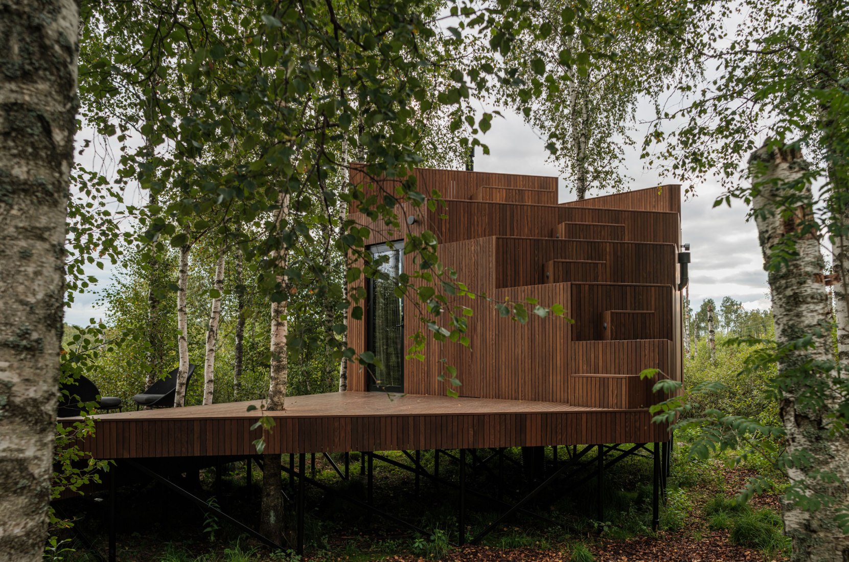 Maidla Nature Resort por b210 architects. Fotografía por Tõnu Tunnel