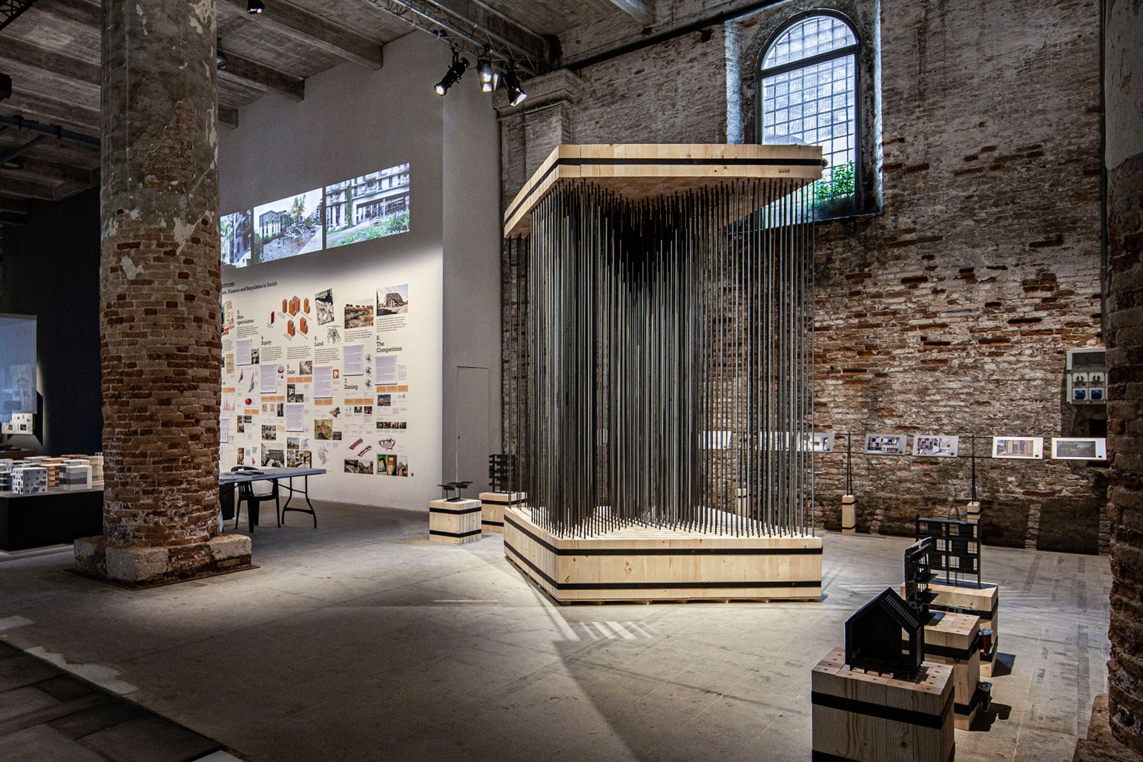 «Arquitectura de las transiciones: lo material es político» por BAAG. Fotografía cortesía de BAAG.