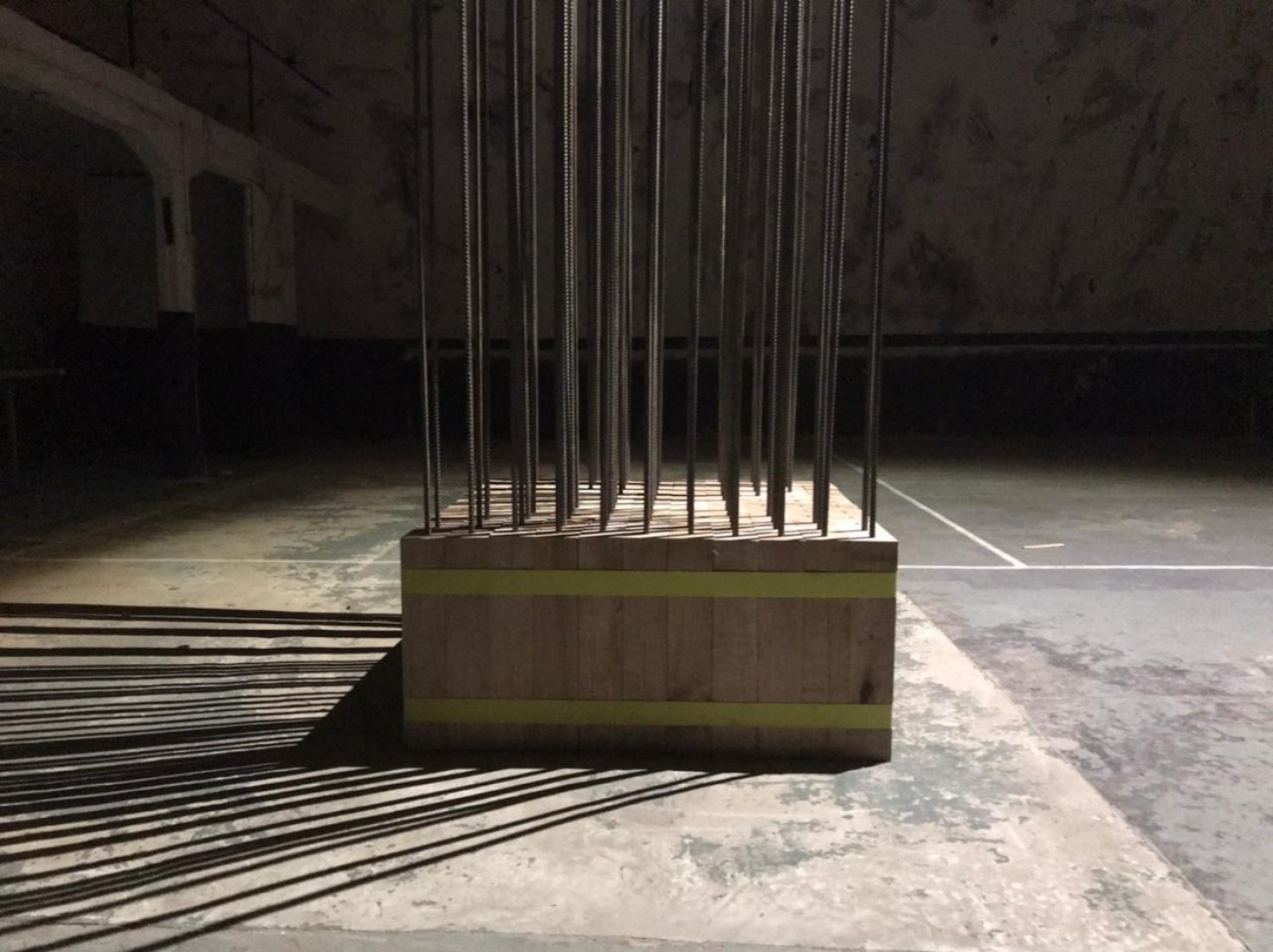 Ensamblaje y construcción. «Arquitectura de las transiciones: lo material es político» por BAAG.