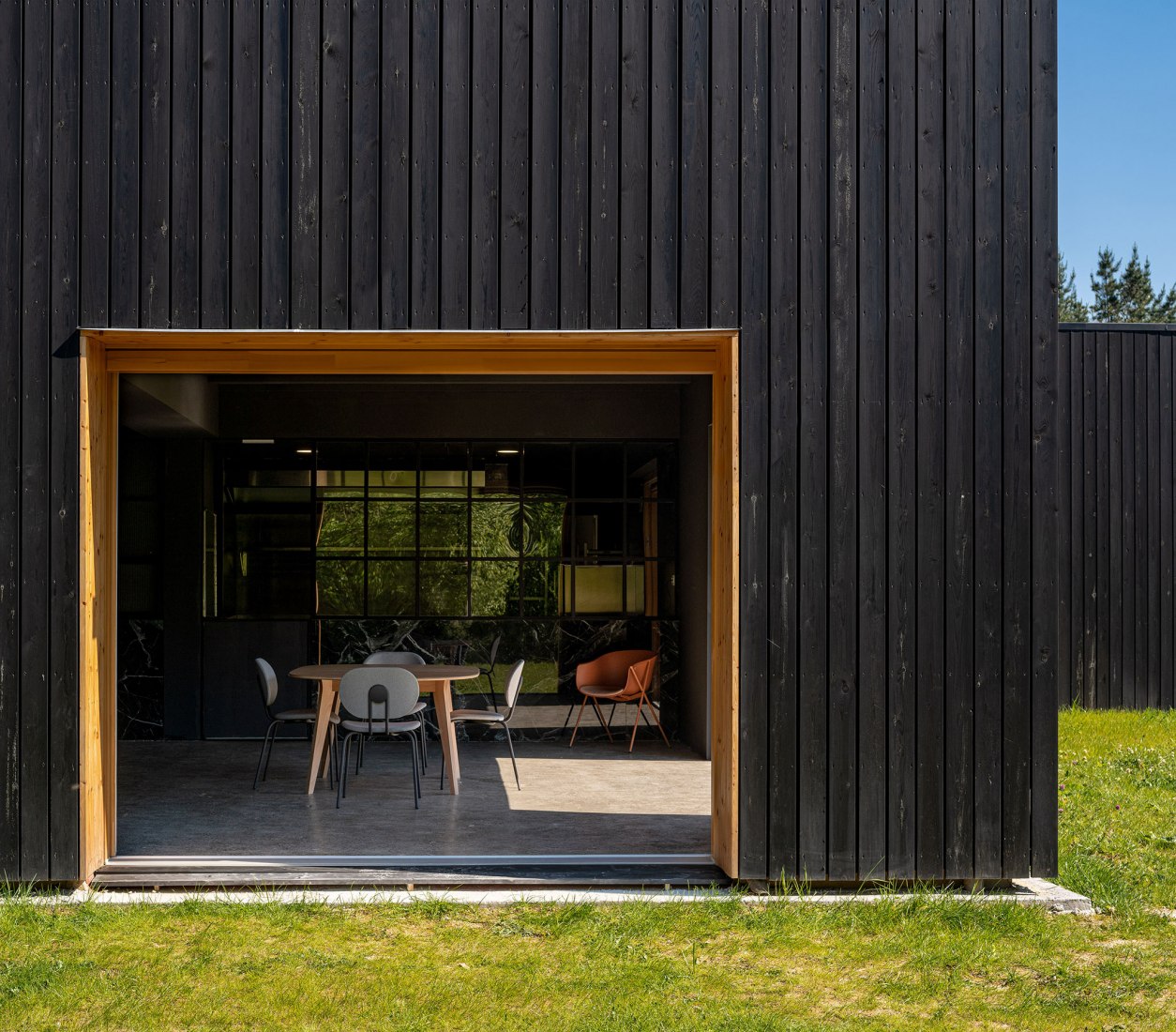 Caserío Azkarraga por BABELstudio y BONADONA Arquitectura. Fotografía por Biderbost Photo.