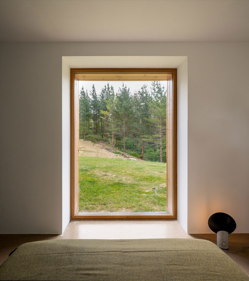 Caserío Azkarraga por BABELstudio y BONADONA Arquitectura. Fotografía por Biderbost Photo.