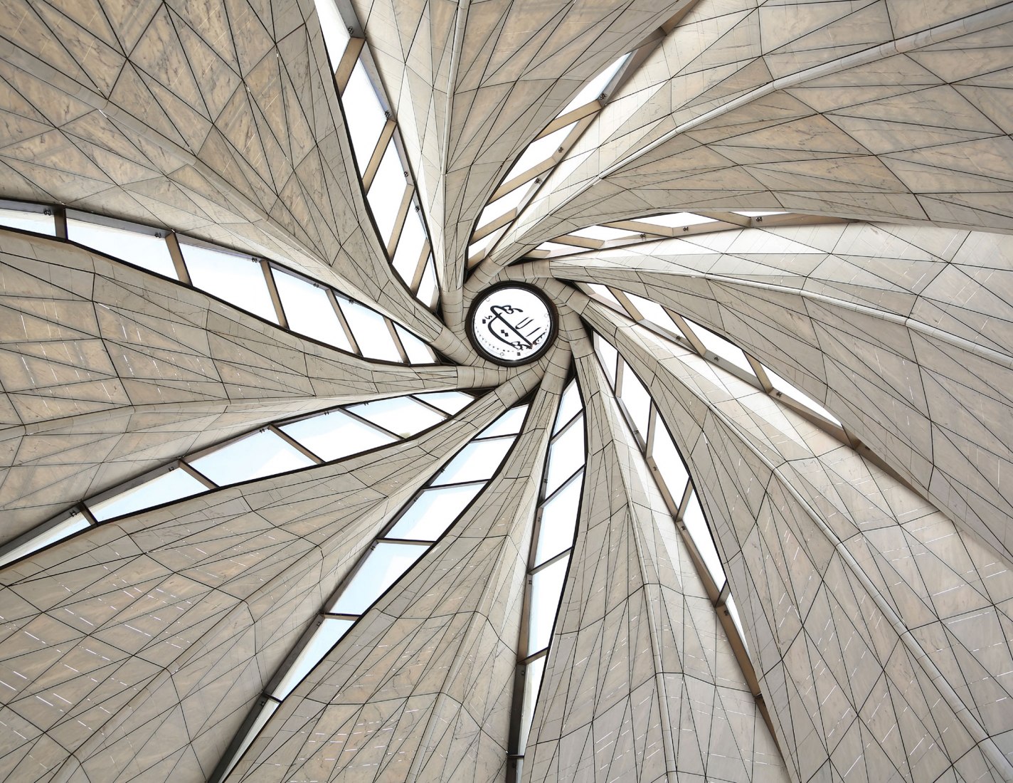 Bahá’í Temple of South America. Photograph by Hariri Pontarini Architects.