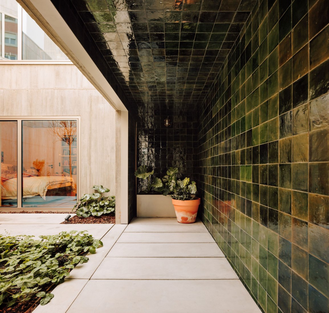 Casa en Rua São Francisco de Borja por Bak Gordon Arquitectos. Fotografía por Francisco Nogueira.