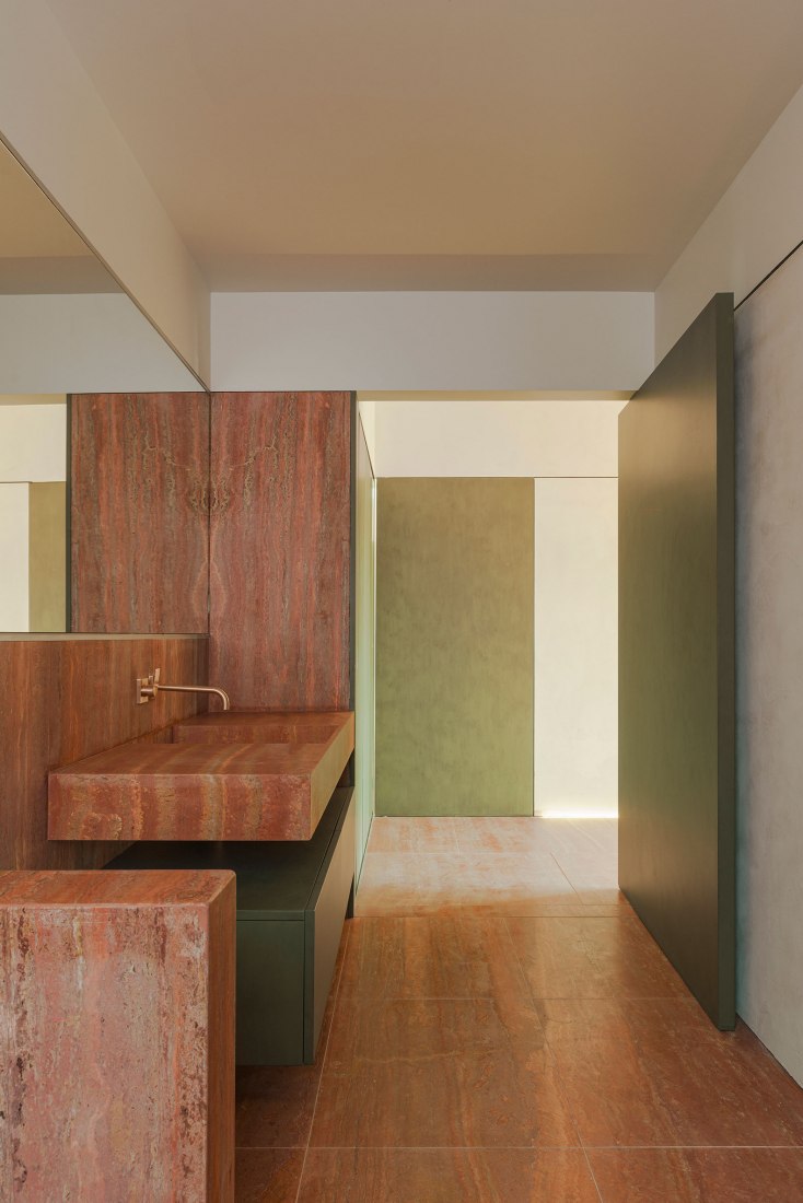 Casa en los Olivos por Balzar arquitectos. Fotografía por David Zarzoso.
