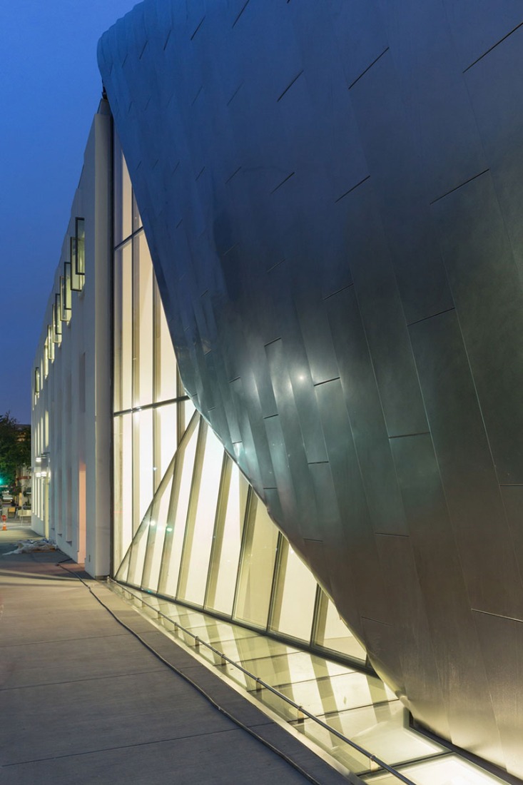Exterior view. BAM/PFA in Berkeley by Diller Scofidio + Renfro. Photography © Iwan Baan. Image courtesy of Diller Scofidio + Renfro and BAMPFA.