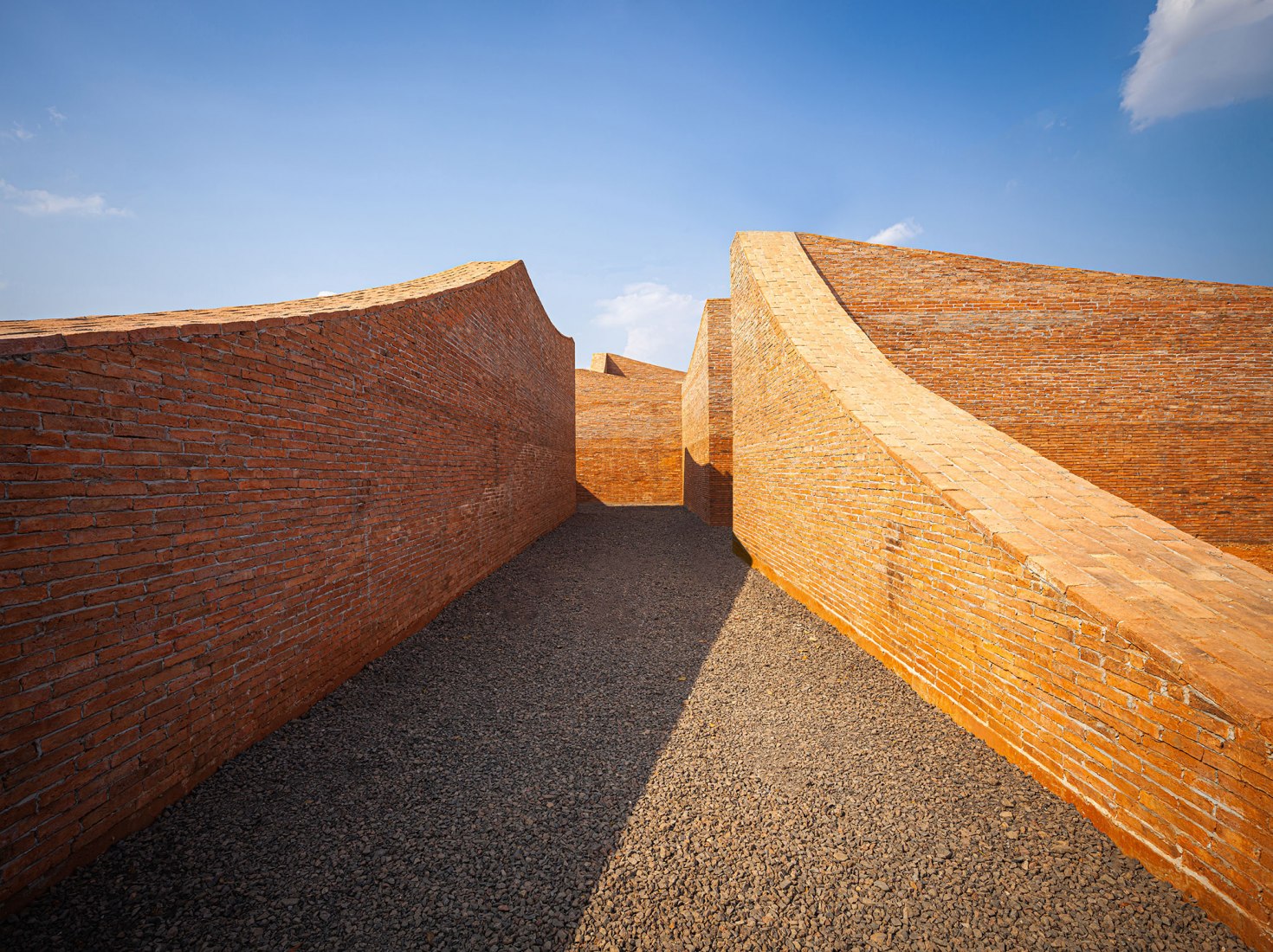 Museo del elefante, parte del proyecto Elephant World por Bangkok Project Studio. Fotografía por Spaceshift Studio