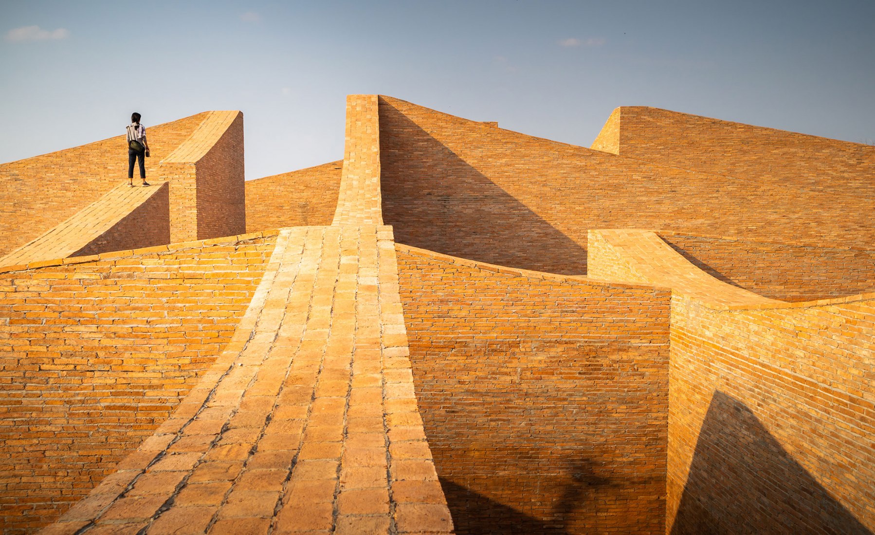 Museo del elefante, parte del proyecto Elephant World por Bangkok Project Studio. Fotografía por Spaceshift Studio