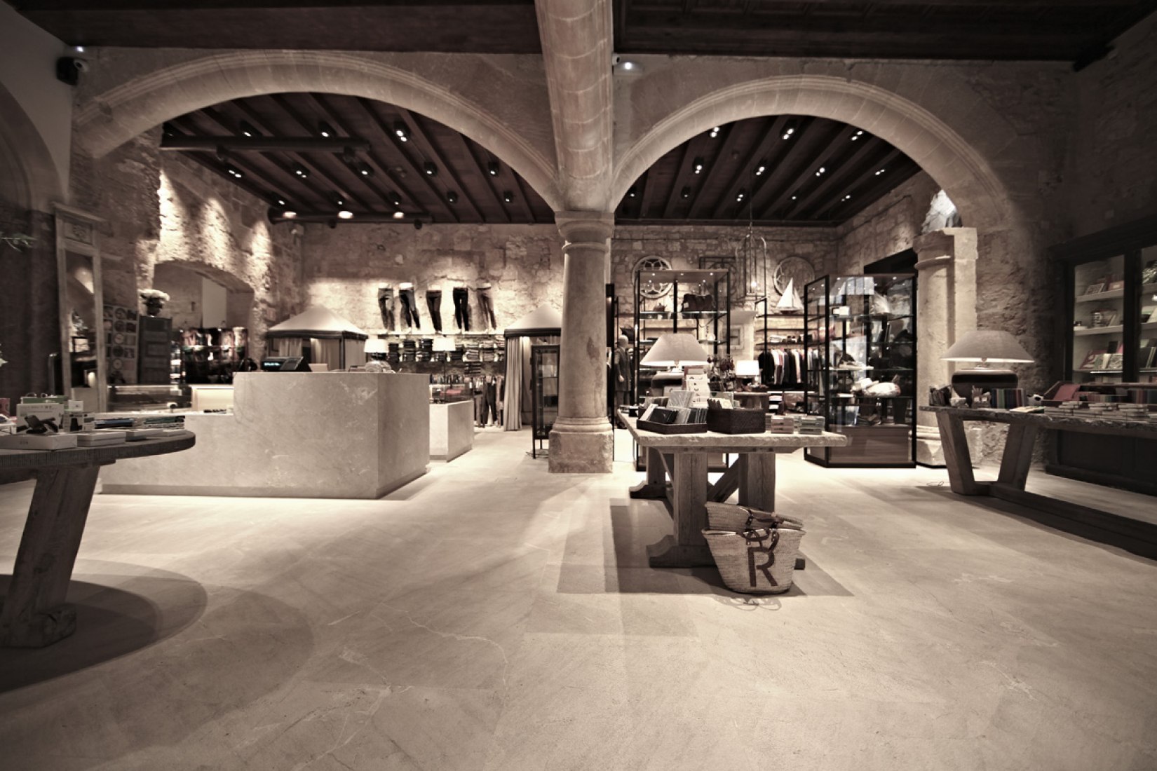 Tienda Rialto Living por Sergi Bastidas. Image courtesy of Premio Rafael Manzano 2021