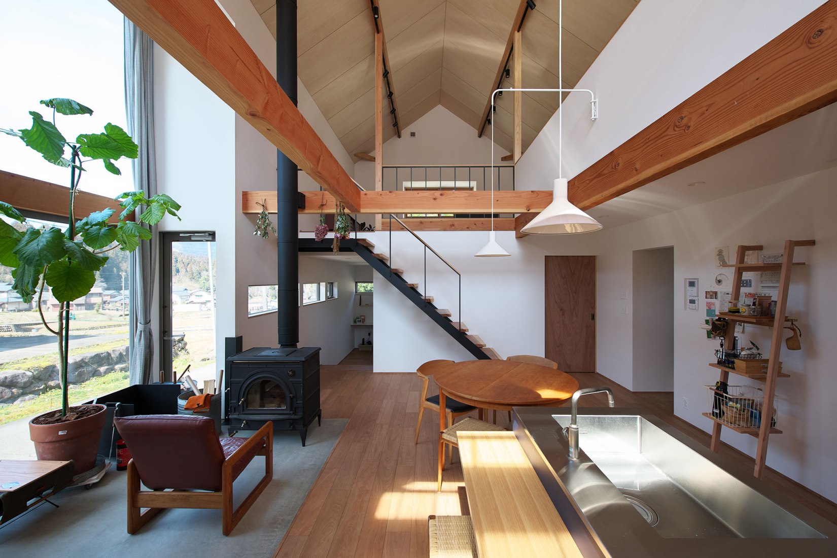 H House by BAUM. Photograph by Naoki Myo - MOv