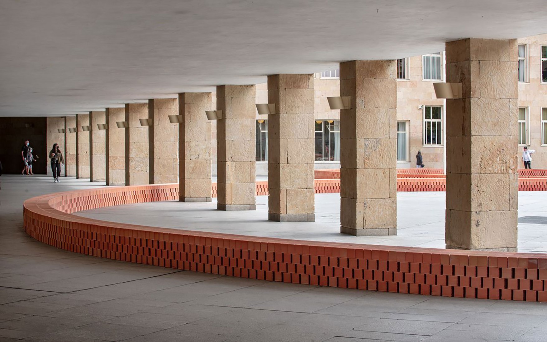 1973-2021 por LANZA Atelier. Fotografía por Josema Cutillas.