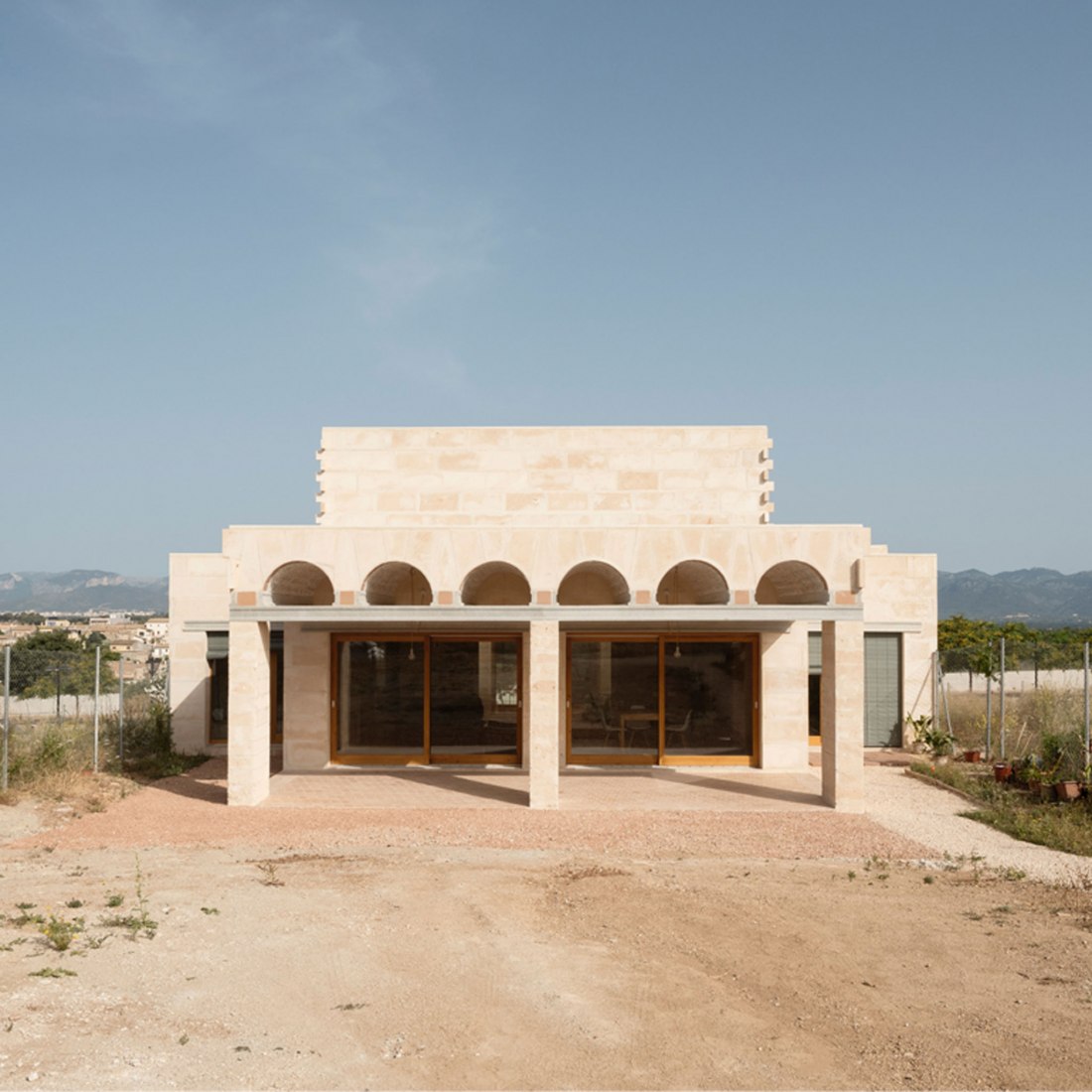 Ca Na Catalina i en Joan por TEd’A arquitectes. Fotografía por Luis Díaz Díaz.