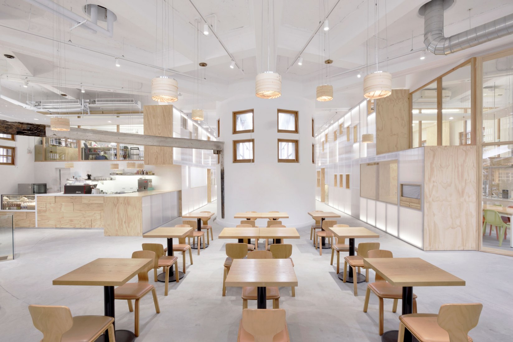 U-Market by Behet Bondzio Lin Architekten. Photograph by Te-Fan Wang.