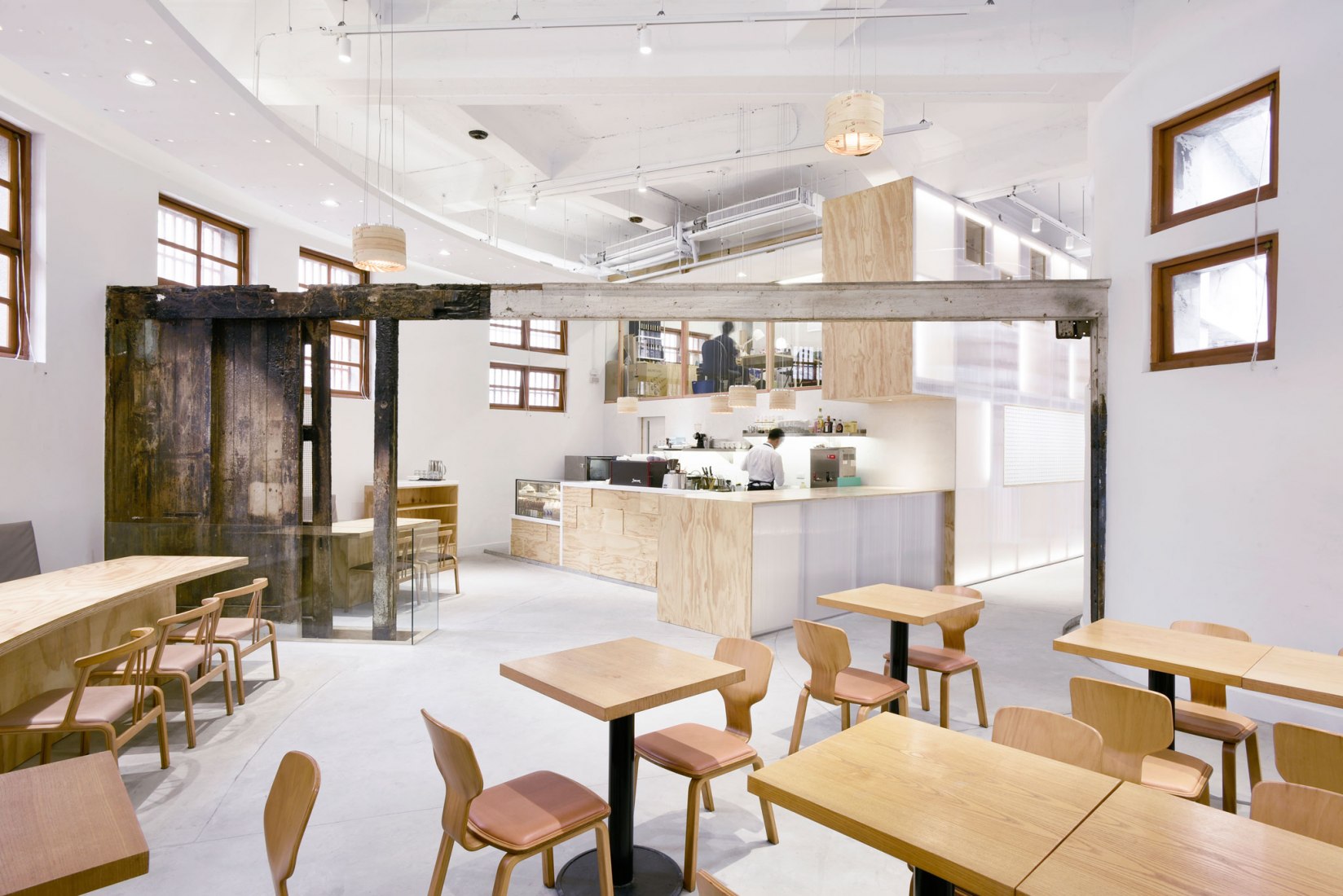 U-Market by Behet Bondzio Lin Architekten. Photograph by Te-Fan Wang.