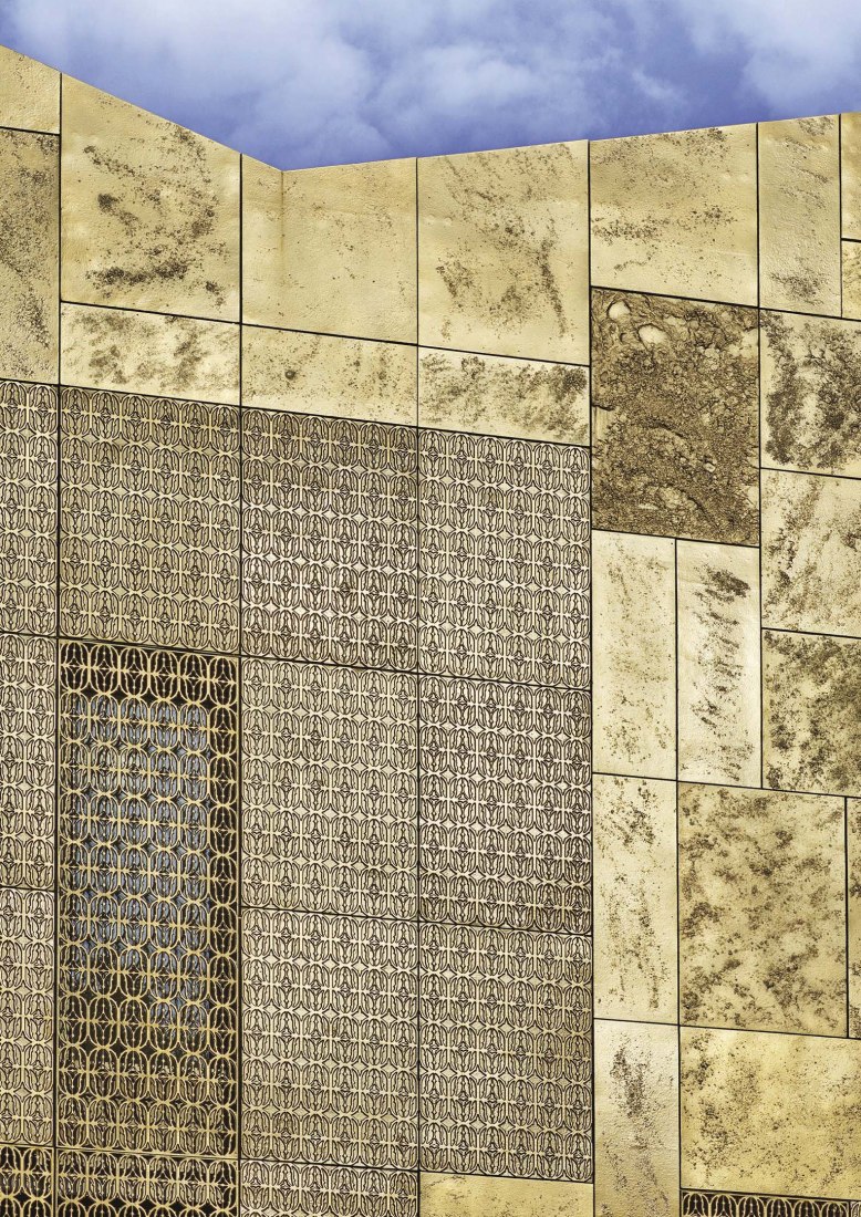 Cluny Museum by Bernard Desmoulin architecte. Photograph by Michel Denancé.