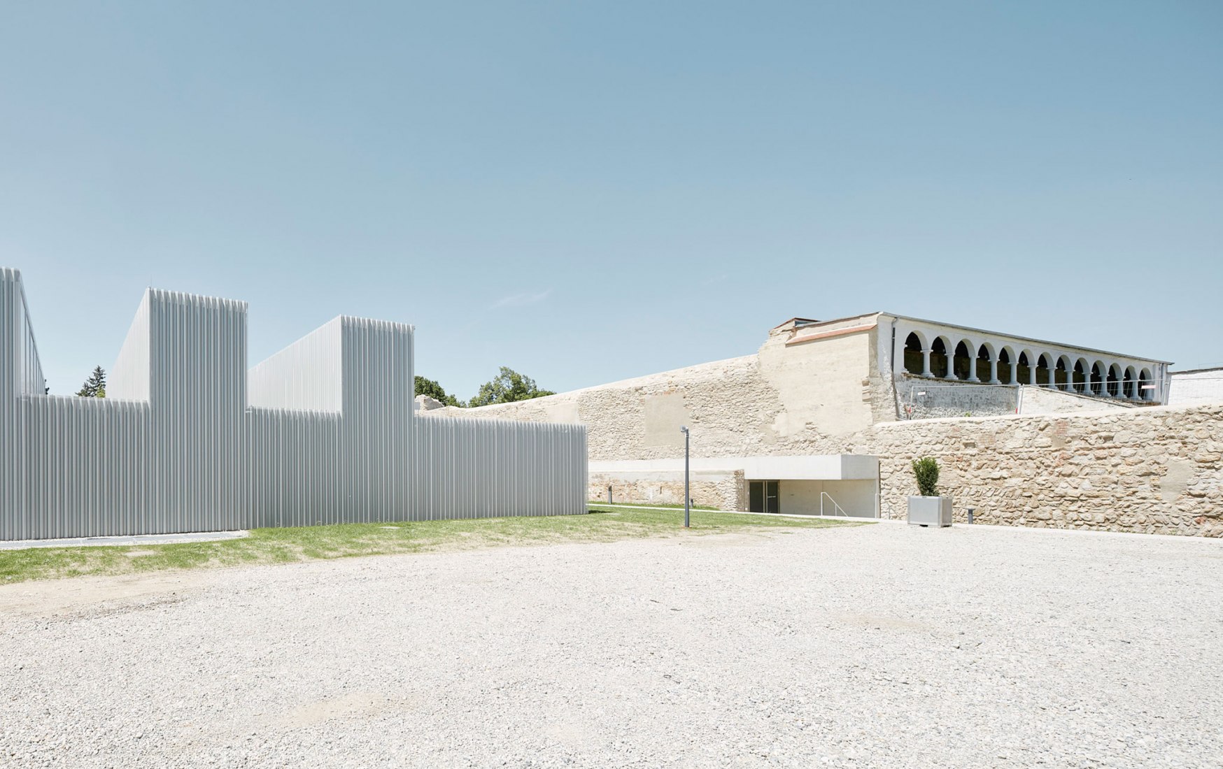 New Gallery and Casemates by Bevk Perović Arhitekti. Photograph by David Schreyer.