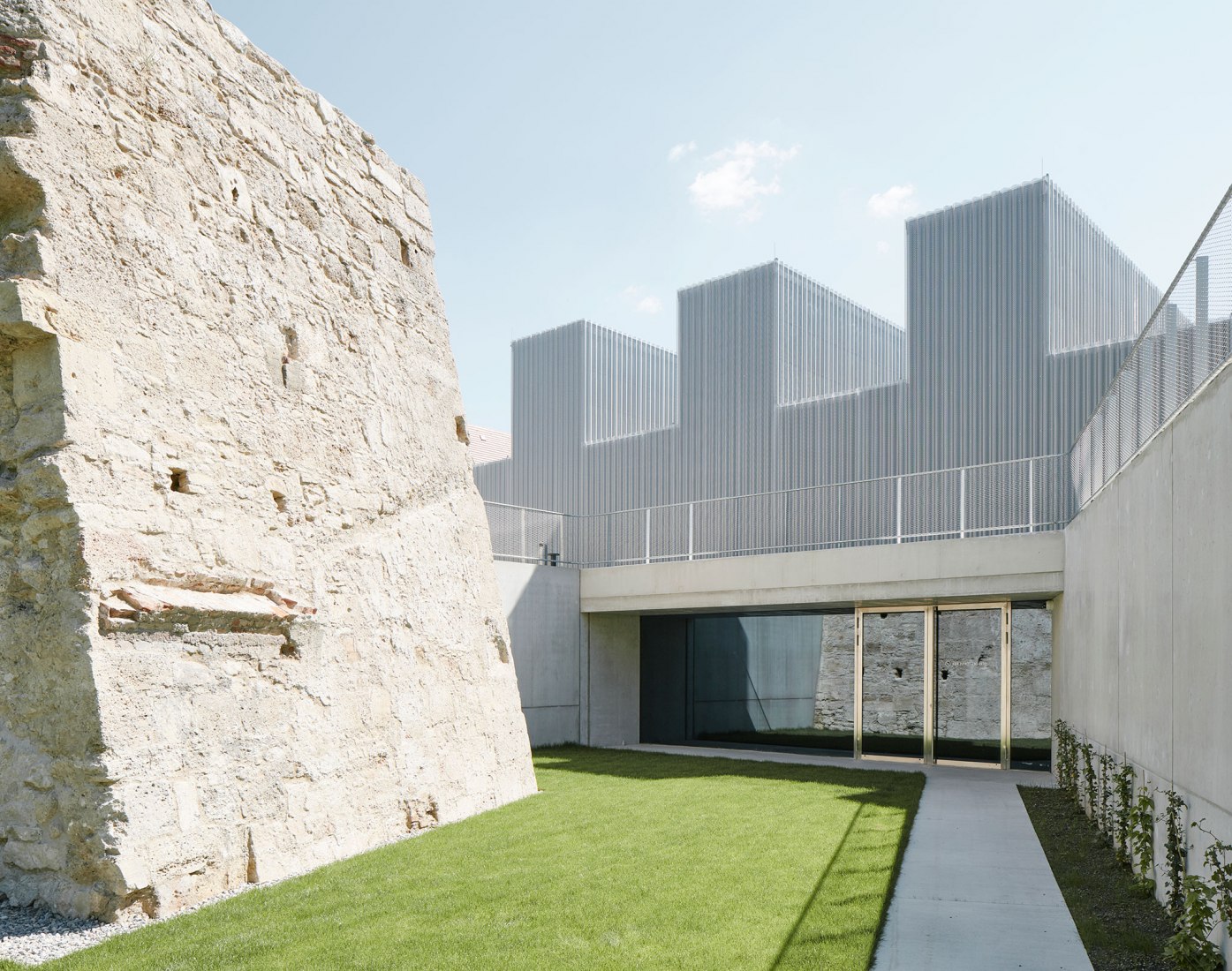 New Gallery and Casemates by Bevk Perović Arhitekti. Photograph by David Schreyer.